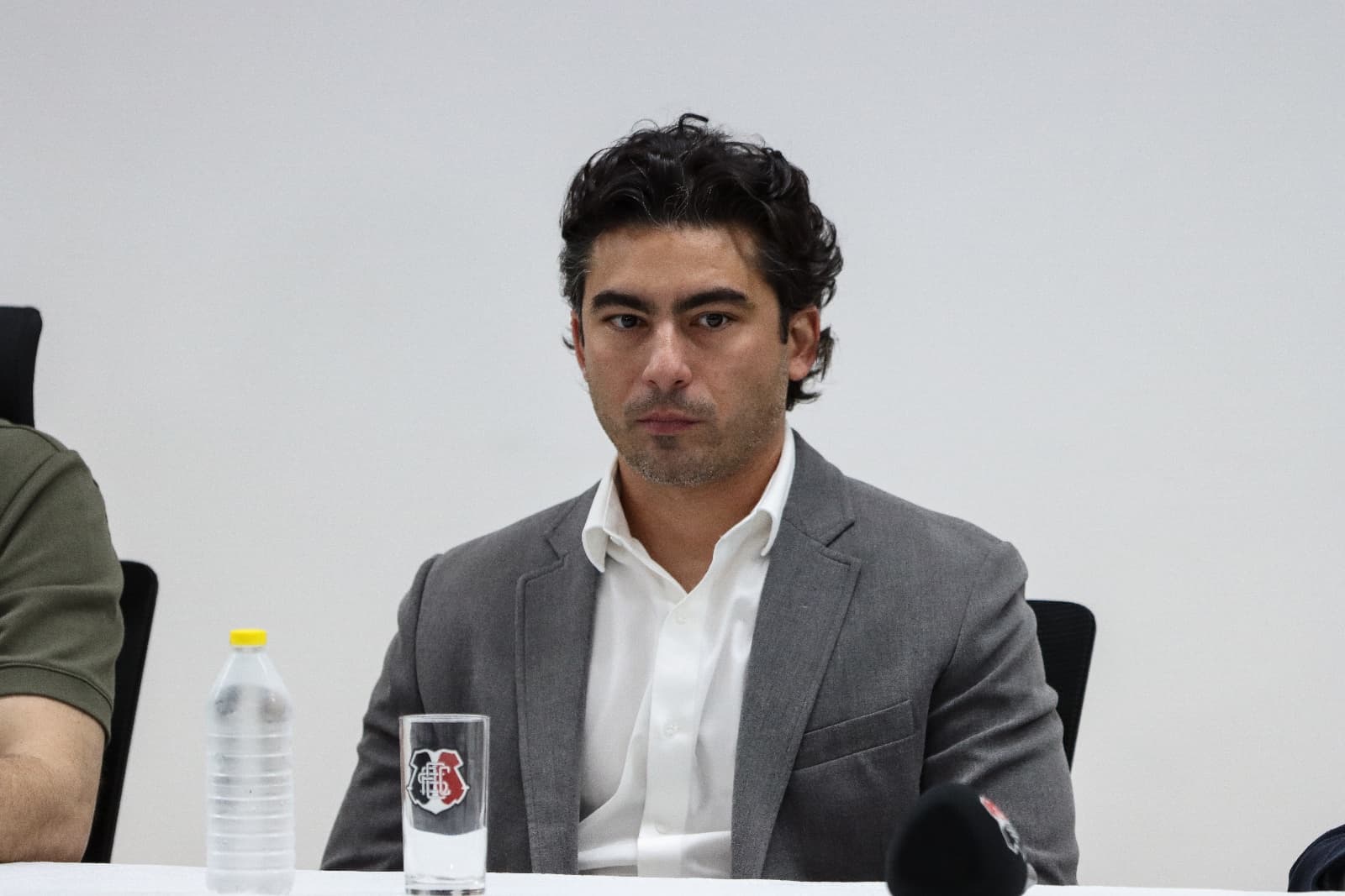 Thairo Arruda participa de roda de conversa e fala sobre o projeto da SAF do Santa Cruz