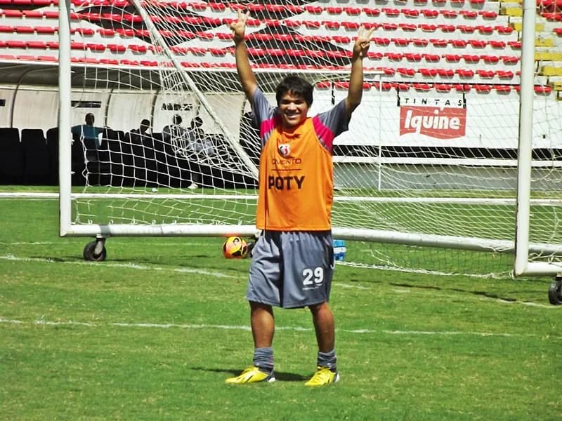 Renatinho animado para participar da estreia Coral no Pernambucano.
