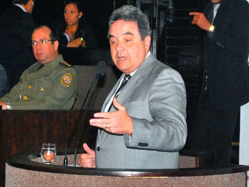 ALN pede punição para vândalos das organizadas: