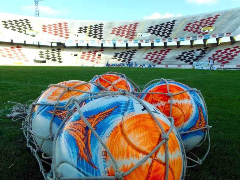 Programação de treinos para o período de 10 a 17 de março de 2014.