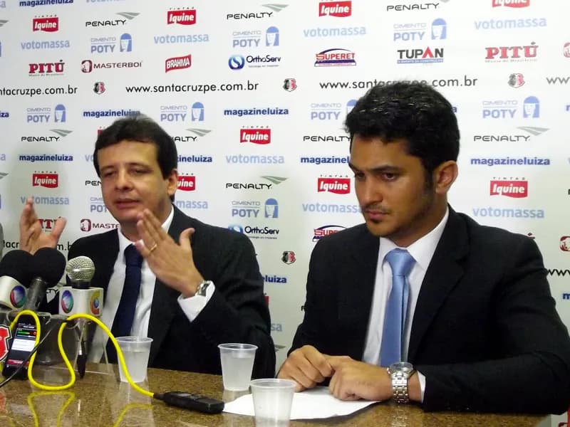 Jurídico Coral vence mais uma: Santa Cruz x Botafogo/PB será de portões fechados.