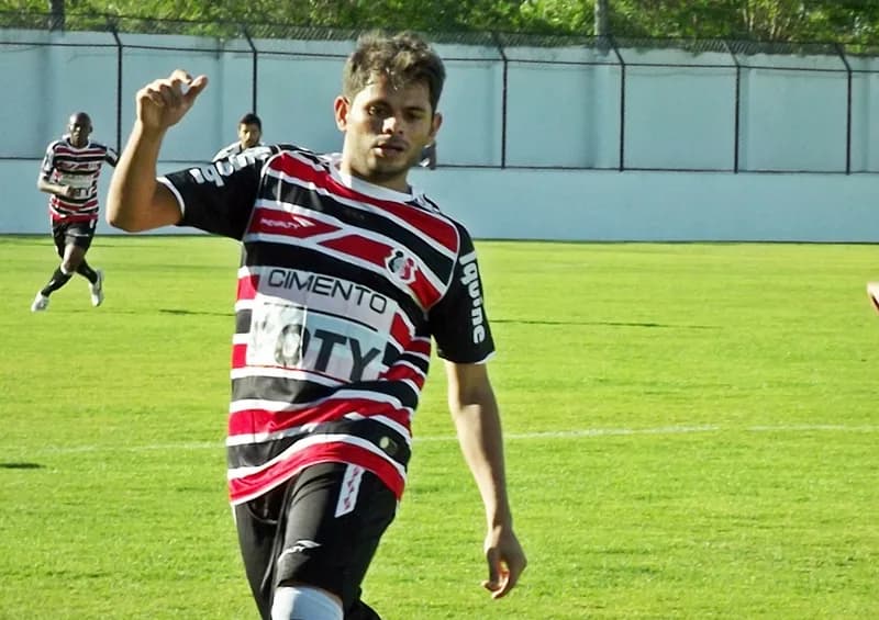 Relacionados para estreia do Tricampeão PE na Série C.
