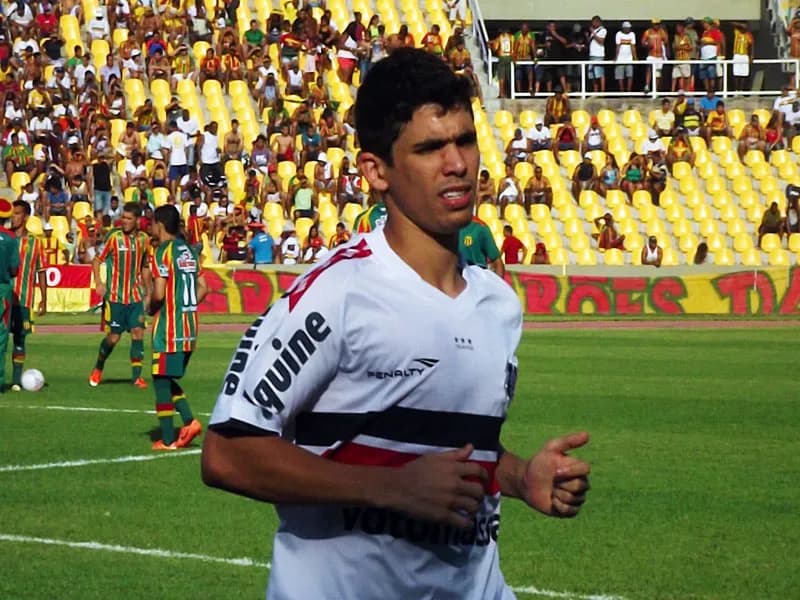 Sequência de vitórias é o pensamento do meia Natan.